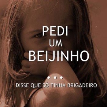 Pedi um beijinho