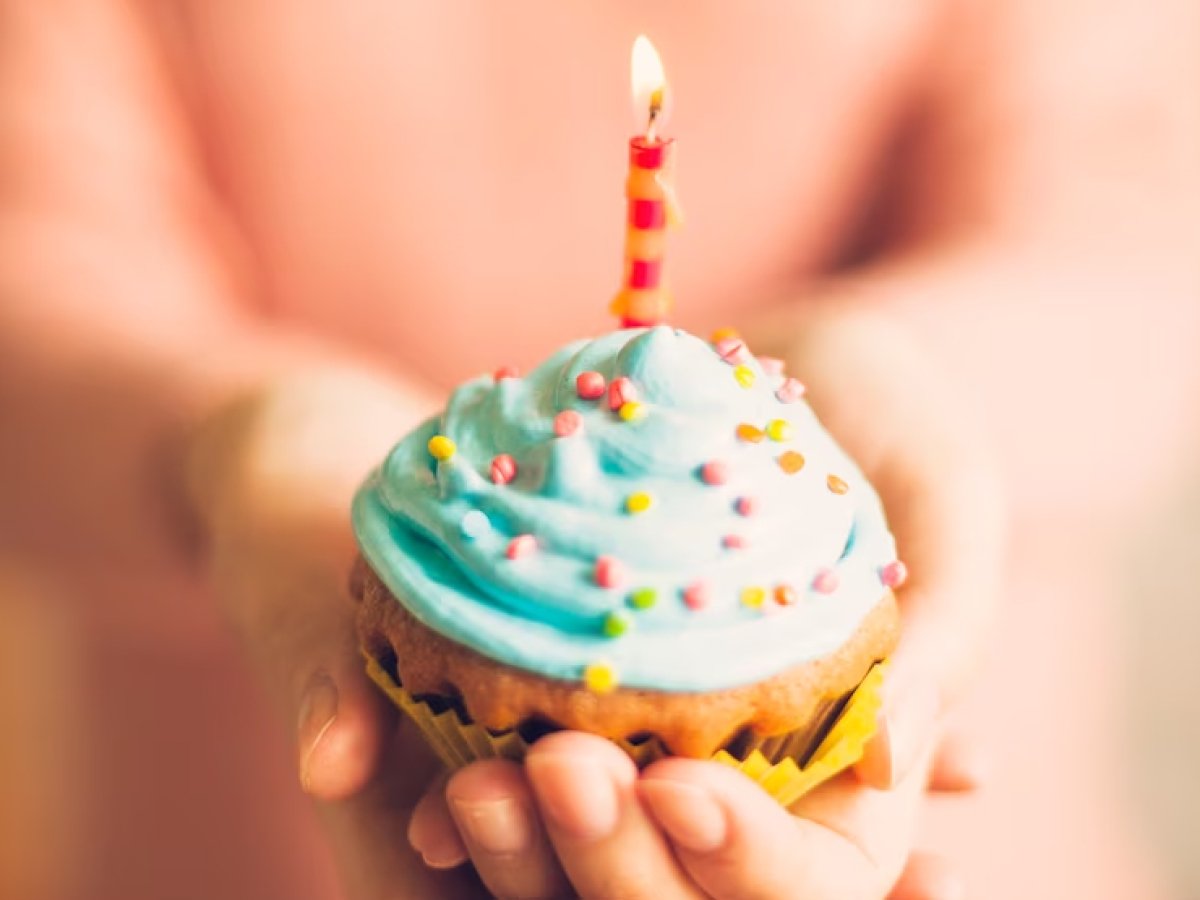 55 mensagens de aniversário para mim mesmo que te celebrarão com estilo